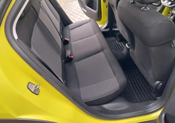 Citroen C4 Cactus cena 33500 przebieg: 136000, rok produkcji 2016 z Bodzentyn małe 529